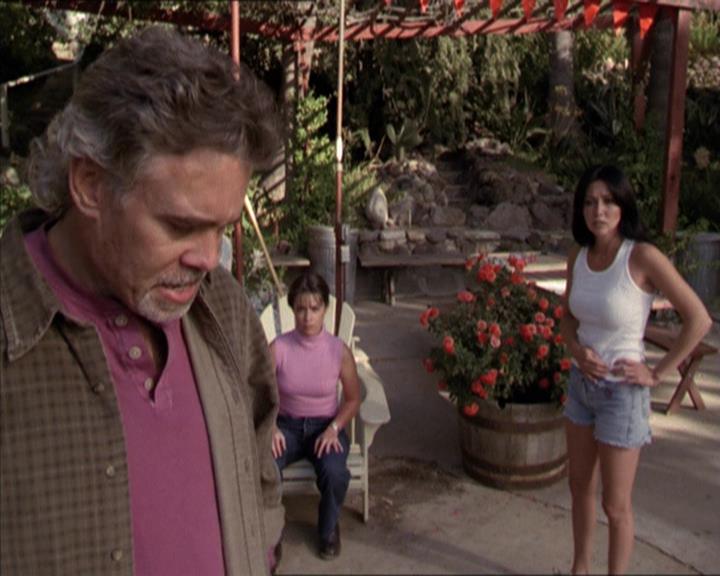 Charmed-Online-dot-net_208P3H201725.jpg