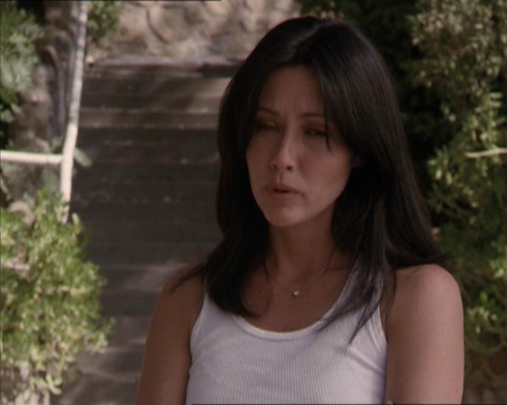 Charmed-Online-dot-net_208P3H201759.jpg