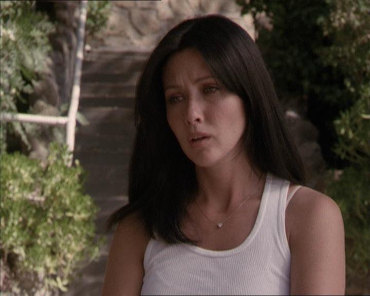 Charmed-Online-dot-net_208P3H201783.jpg