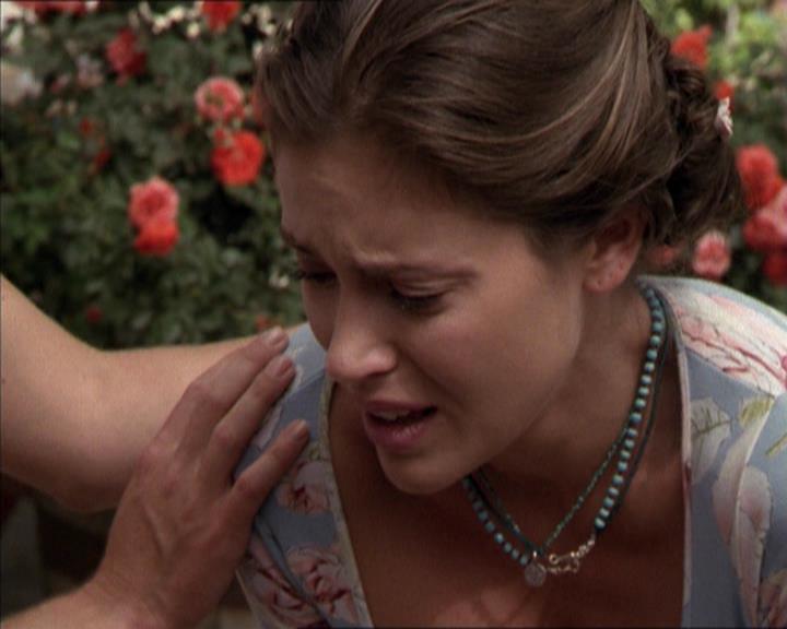 Charmed-Online-dot-net_208P3H201862.jpg