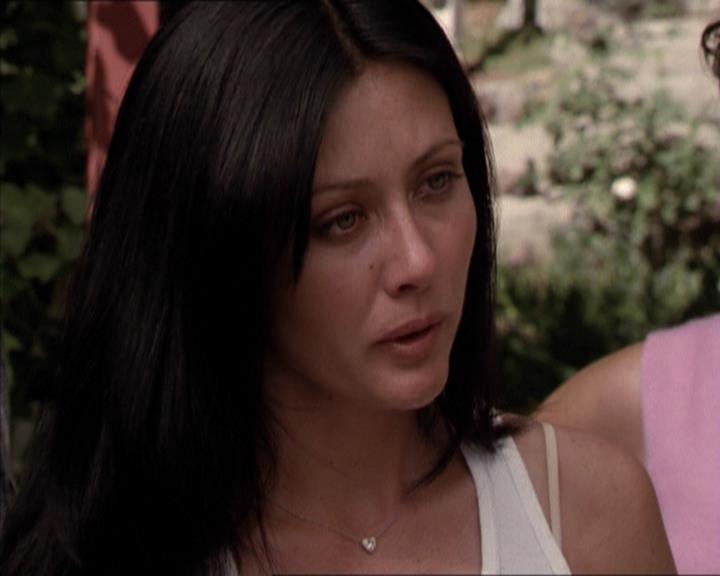 Charmed-Online-dot-net_208P3H201874.jpg