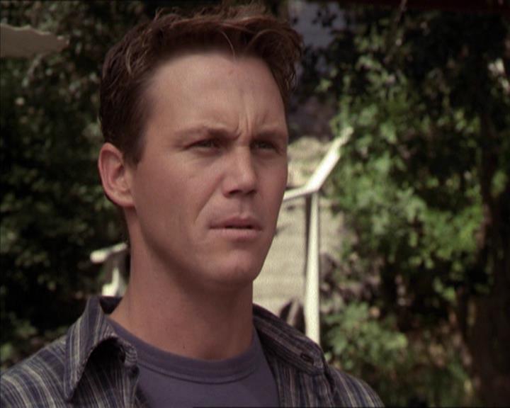 Charmed-Online-dot-net_208P3H201881.jpg