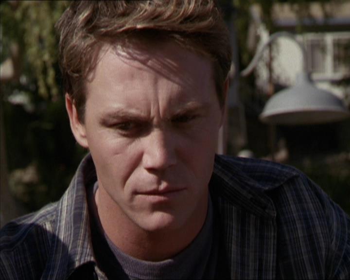 Charmed-Online-dot-net_208P3H202082.jpg