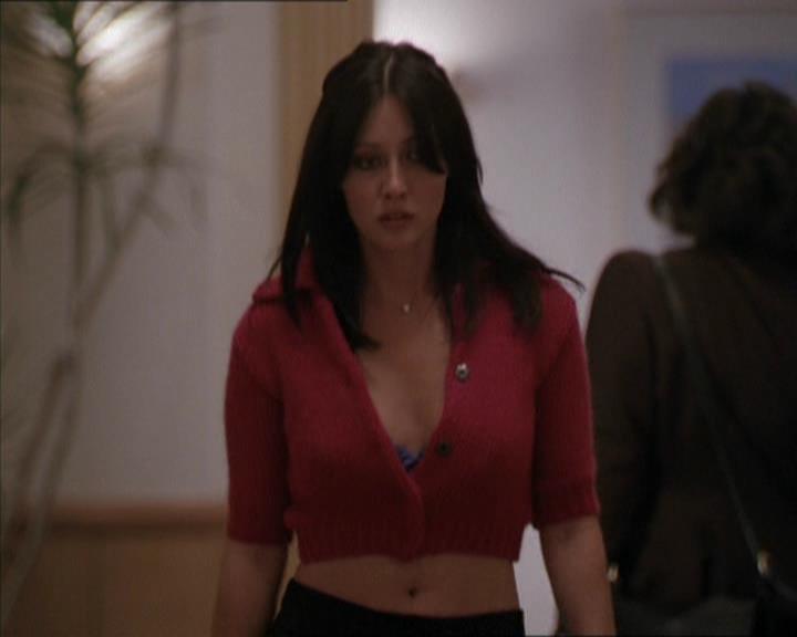 Charmed-Online-dot-net_208P3H202137.jpg