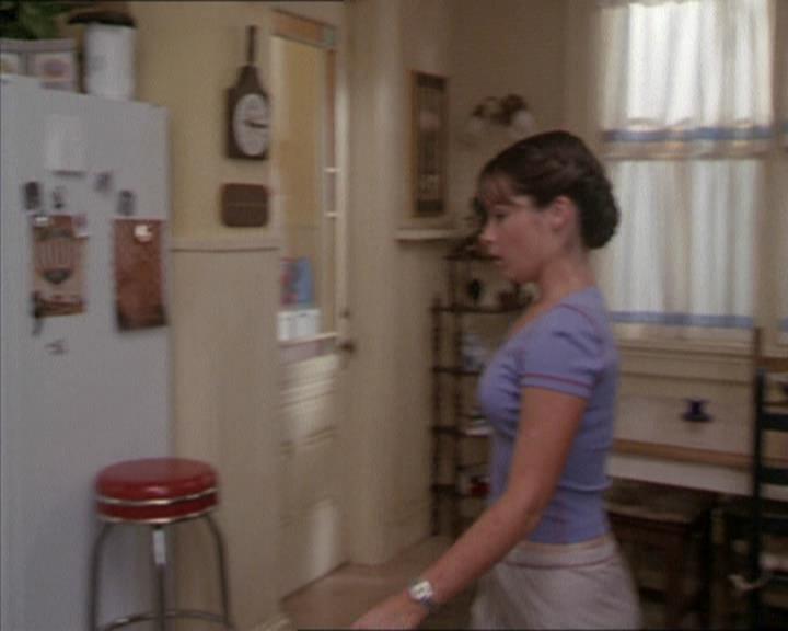 Charmed-Online-dot-net_208P3H202266.jpg