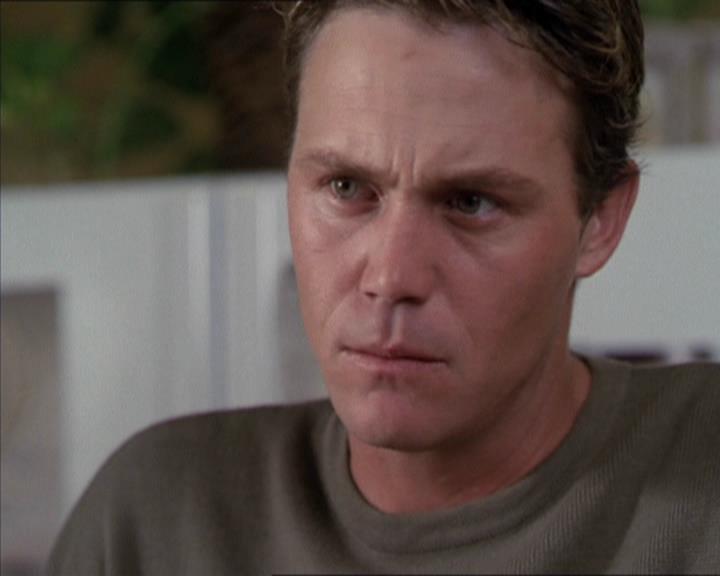 Charmed-Online-dot-net_208P3H202275.jpg