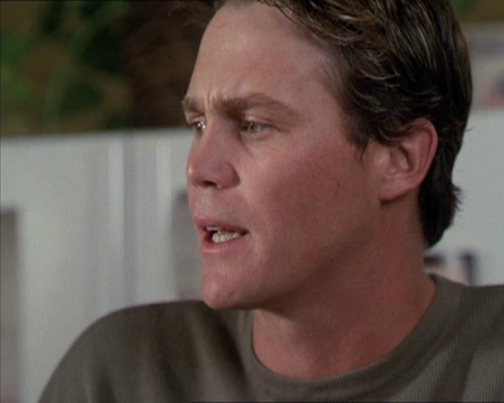 Charmed-Online-dot-net_208P3H202290.jpg