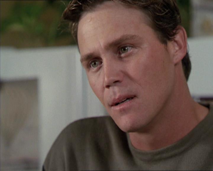 Charmed-Online-dot-net_208P3H202330.jpg