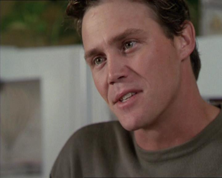 Charmed-Online-dot-net_208P3H202331.jpg