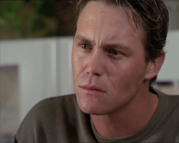 Charmed-Online-dot-net_208P3H202342.jpg