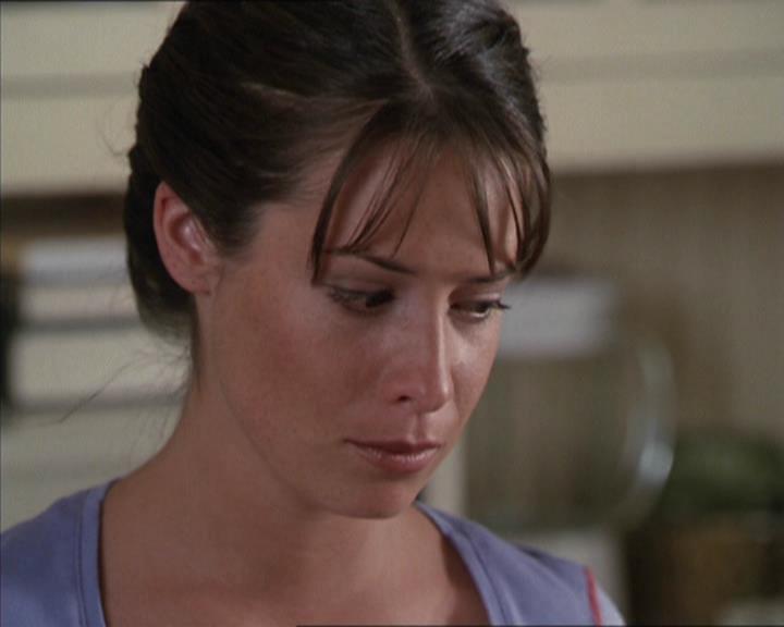 Charmed-Online-dot-net_208P3H202360.jpg