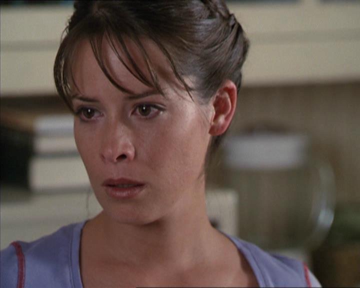 Charmed-Online-dot-net_208P3H202362.jpg