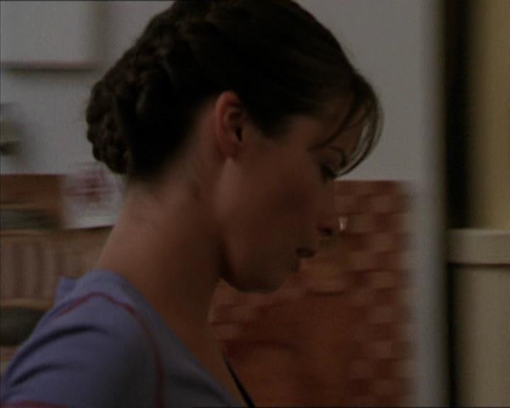 Charmed-Online-dot-net_208P3H202371.jpg