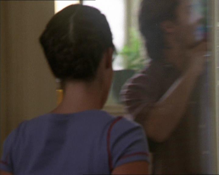 Charmed-Online-dot-net_208P3H202372.jpg