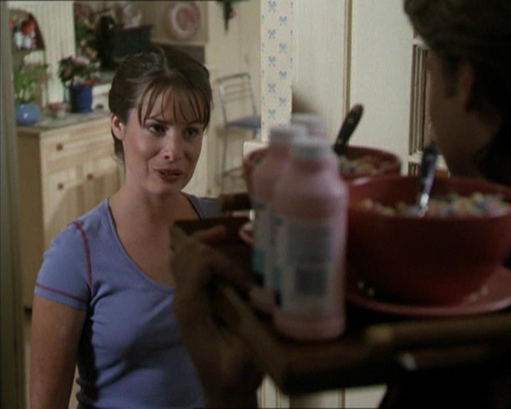 Charmed-Online-dot-net_208P3H202377.jpg