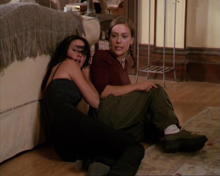 Charmed-Online-dot-net_209MsHellfire0098.jpg
