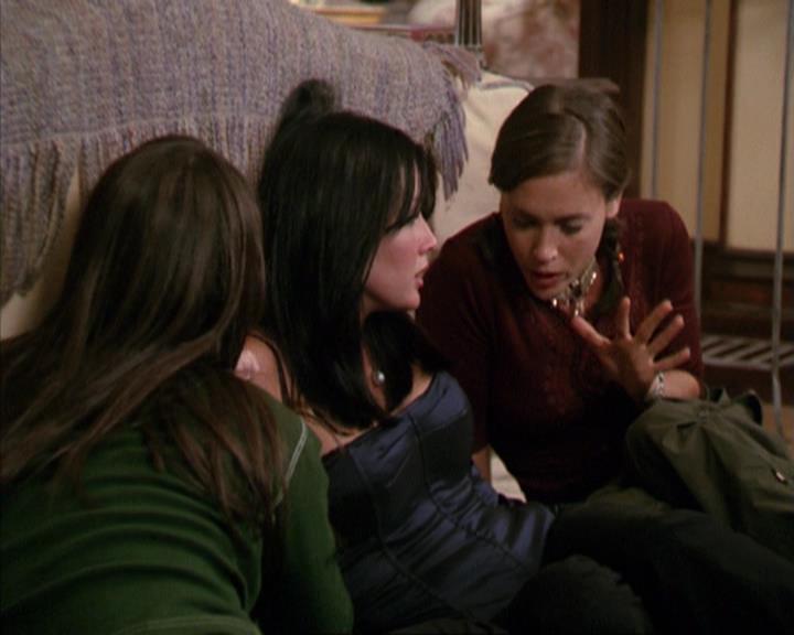 Charmed-Online-dot-net_209MsHellfire0127.jpg