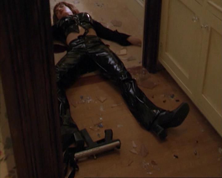Charmed-Online-dot-net_209MsHellfire0163.jpg