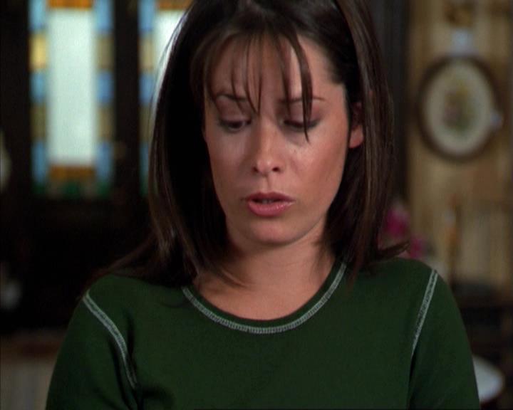 Charmed-Online-dot-net_209MsHellfire0293.jpg
