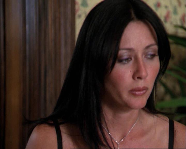 Charmed-Online-dot-net_209MsHellfire0307.jpg