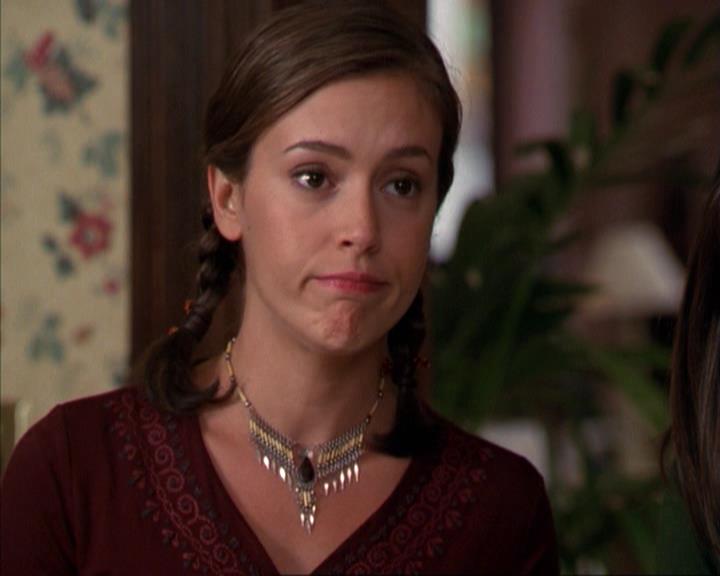 Charmed-Online-dot-net_209MsHellfire0398.jpg