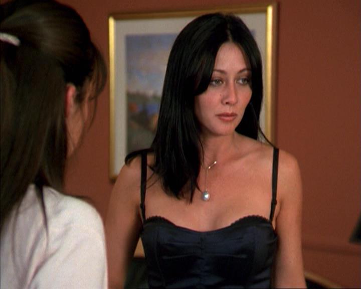 Charmed-Online-dot-net_209MsHellfire0558.jpg