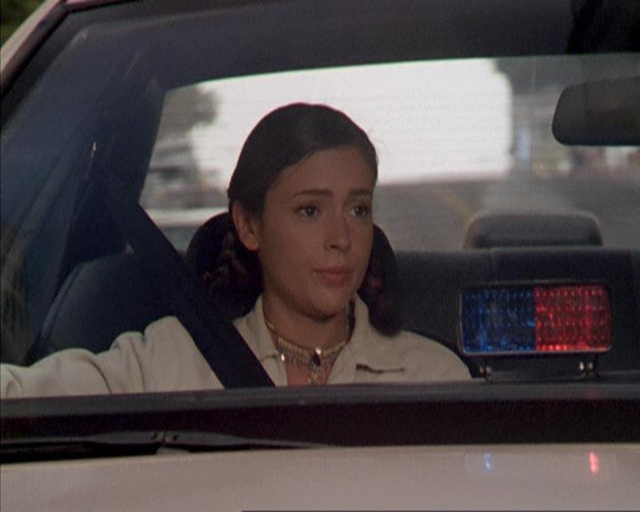 Charmed-Online-dot-net_209MsHellfire0608.jpg