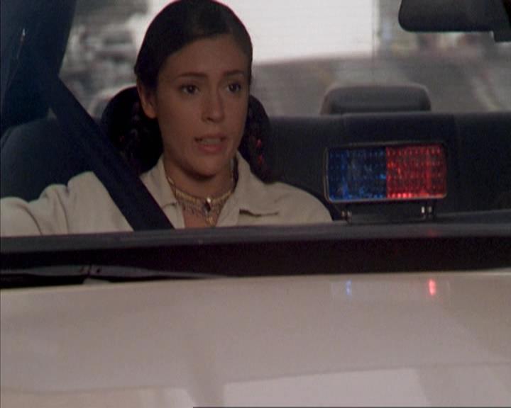 Charmed-Online-dot-net_209MsHellfire0610.jpg
