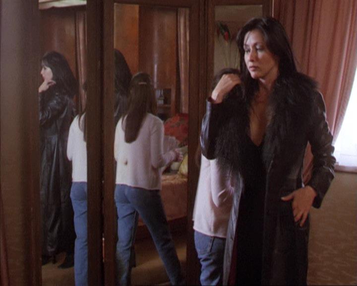 Charmed-Online-dot-net_209MsHellfire0747.jpg