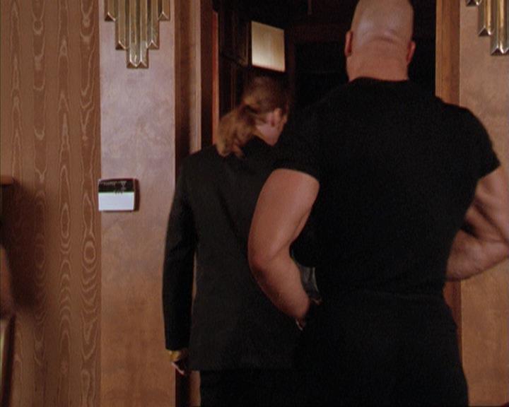Charmed-Online-dot-net_209MsHellfire0869.jpg