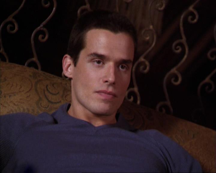 Charmed-Online-dot-net_209MsHellfire0907.jpg