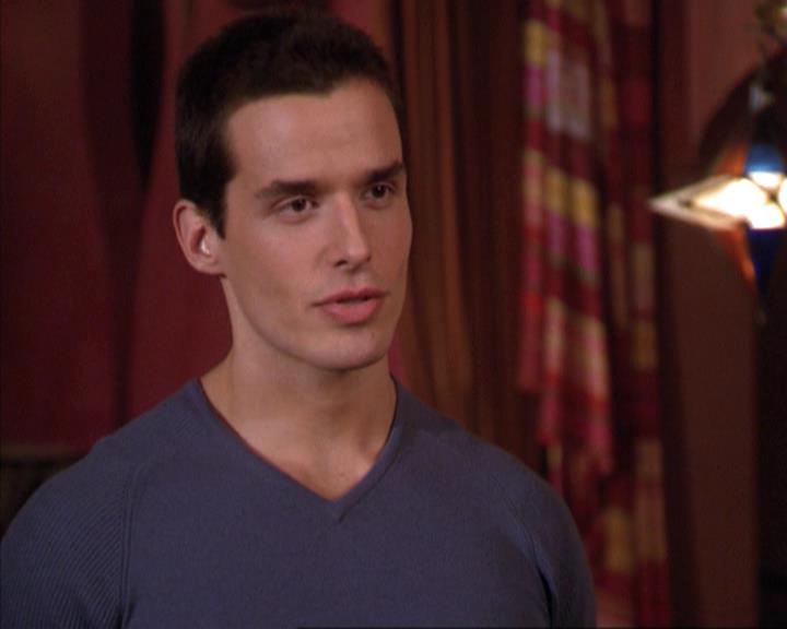 Charmed-Online-dot-net_209MsHellfire0921.jpg