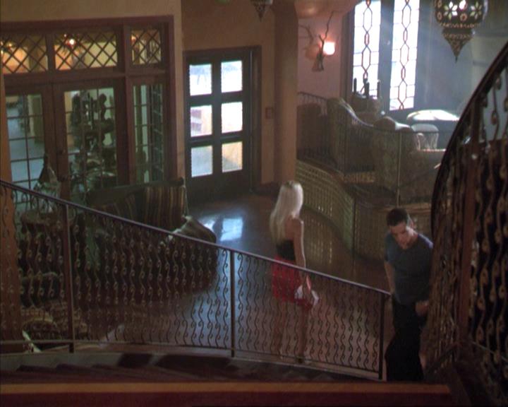 Charmed-Online-dot-net_209MsHellfire0936.jpg