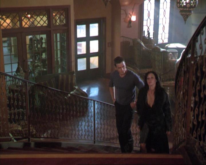 Charmed-Online-dot-net_209MsHellfire0938.jpg