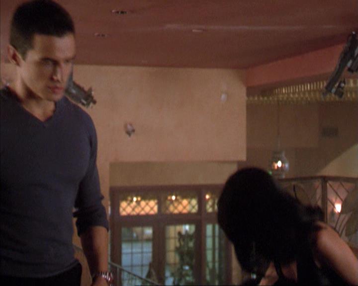 Charmed-Online-dot-net_209MsHellfire0949.jpg