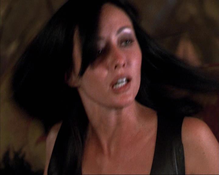 Charmed-Online-dot-net_209MsHellfire1057.jpg