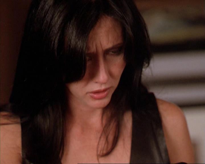Charmed-Online-dot-net_209MsHellfire1348.jpg