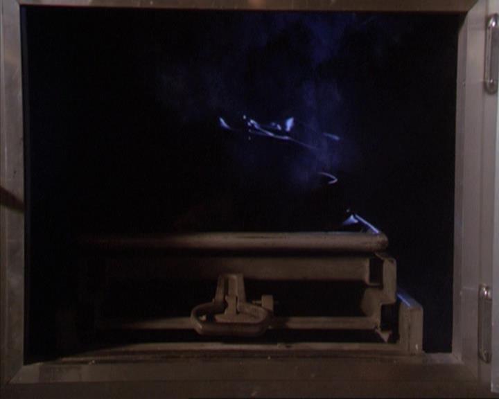Charmed-Online-dot-net_209MsHellfire1388.jpg