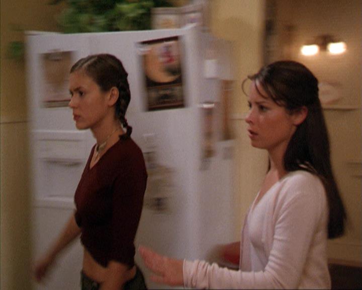 Charmed-Online-dot-net_209MsHellfire1425.jpg