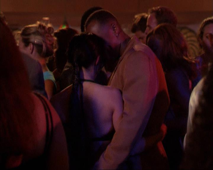 Charmed-Online-dot-net_209MsHellfire1663.jpg