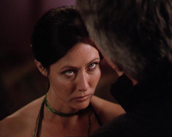 Charmed-Online-dot-net_209MsHellfire1890.jpg