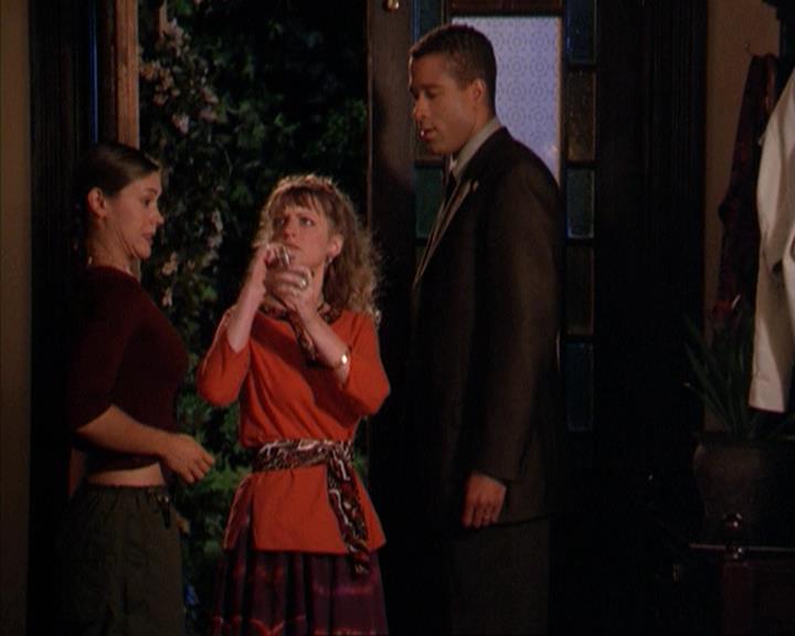 Charmed-Online-dot-net_209MsHellfire1981.jpg