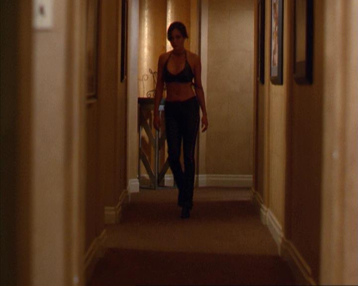 Charmed-Online-dot-net_209MsHellfire2031.jpg