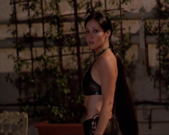 Charmed-Online-dot-net_209MsHellfire2046.jpg