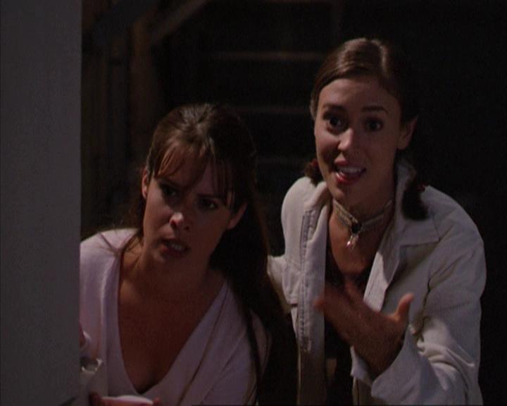 Charmed-Online-dot-net_209MsHellfire2102.jpg