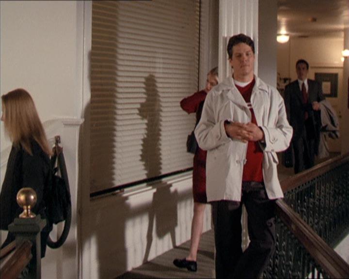 Charmed-Online-dot-210HeartbreakCity0009.jpg