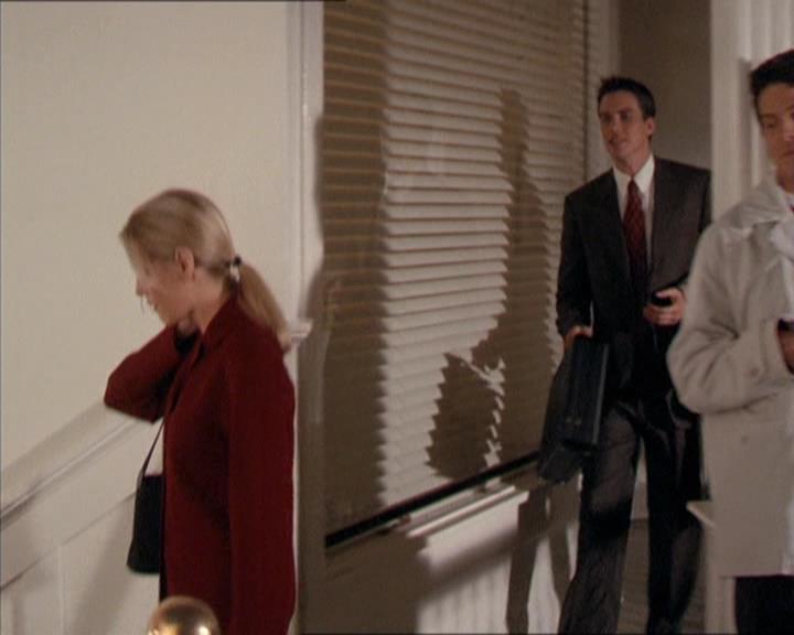 Charmed-Online-dot-210HeartbreakCity0011.jpg