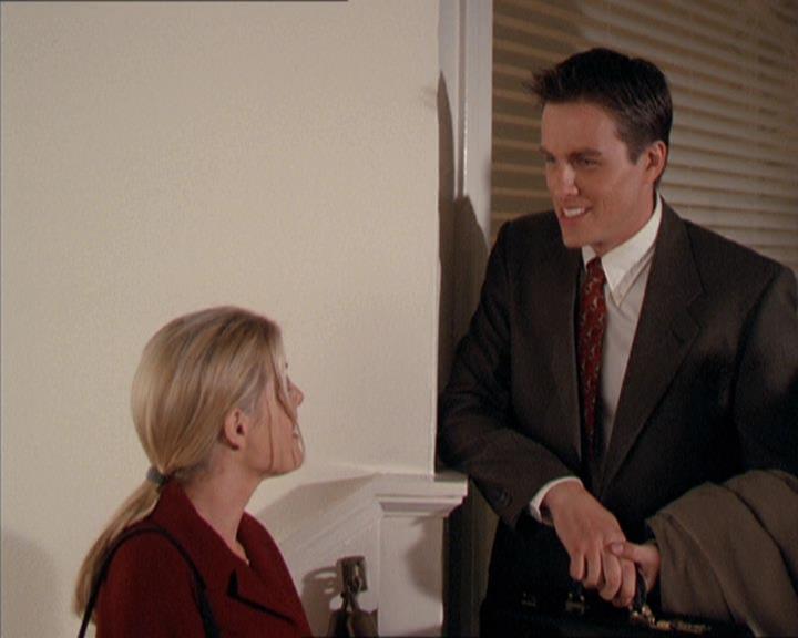 Charmed-Online-dot-210HeartbreakCity0015.jpg
