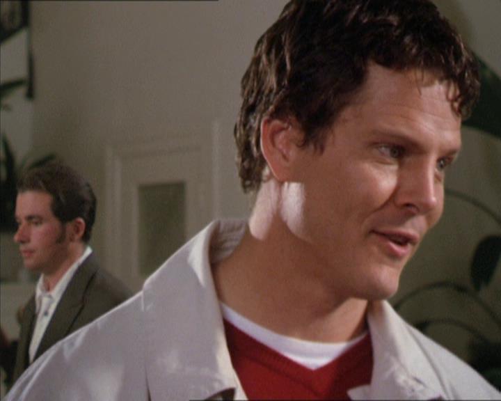 Charmed-Online-dot-210HeartbreakCity0052.jpg