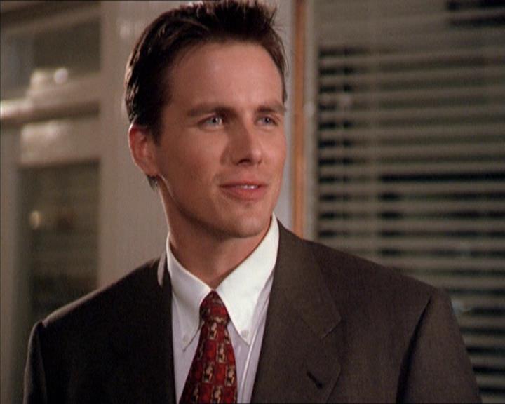 Charmed-Online-dot-210HeartbreakCity0076.jpg